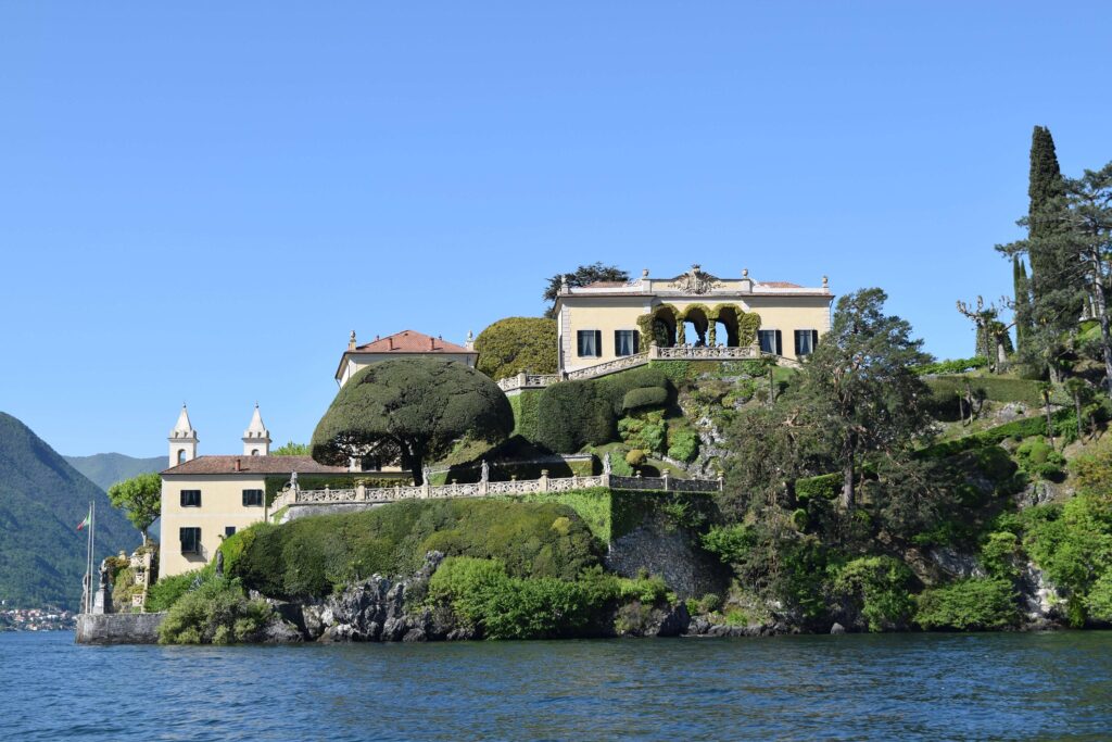 ville di lusso sul lago di Como-ItalianTraditions