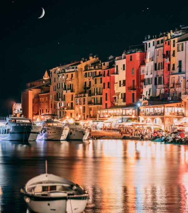 I borghi sul mare più belli d'Italia - Italian Traditions