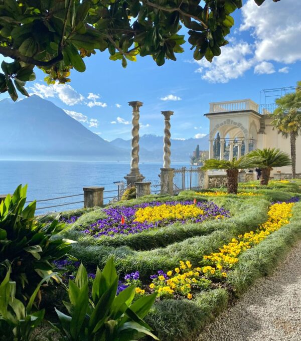 Italia Romantica - Italian Traditions
