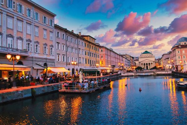 Trieste, la scala costruita per i giganti - Italian Traditions